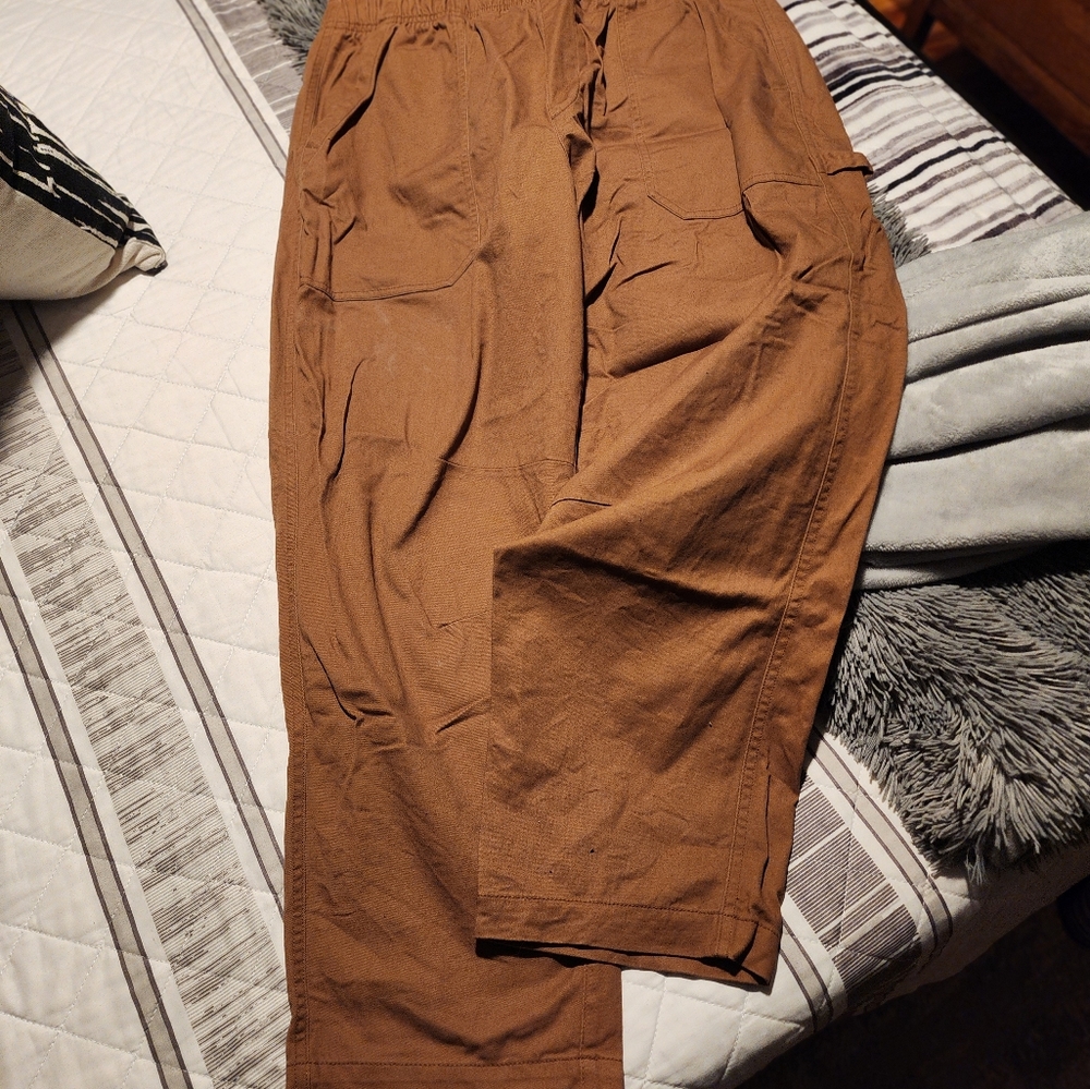 Ladies Old Navy Cargo pants Sz XL